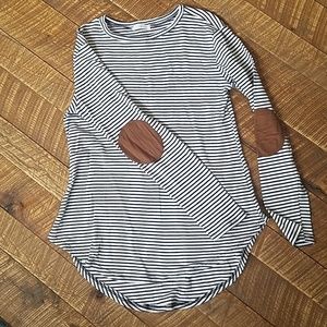 Long sleeve stripe tee